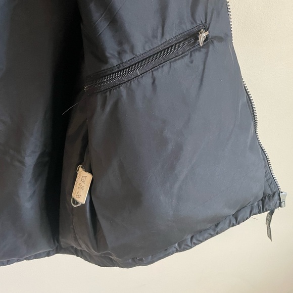 Vintage The North Face Down Puffer Vest Hooded Black Mens Size Medium - Picture 8 of 12